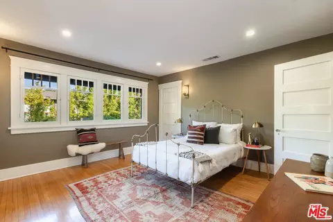 Bedroom - 990 E Howard St, Pasadena, CA 91104 photo 4 of 7