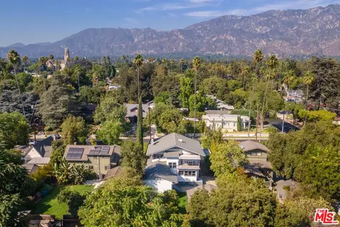 View/Area - 990 E Howard St, Pasadena, CA 91104 photo 2 of 2