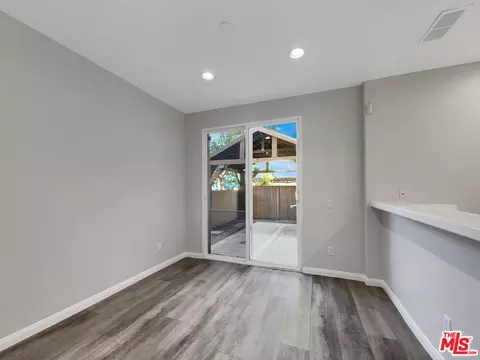 1094 N A St #14, Oxnard, CA 93030 photo 11