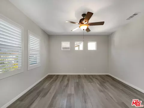 1094 N A St #14, Oxnard, CA 93030 photo 5