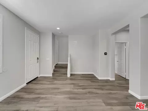 1094 N A St #14, Oxnard, CA 93030 photo 10