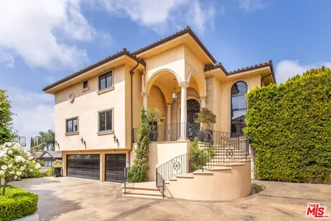 2959 Beverly Glen Cir, Los Angeles, CA 90077