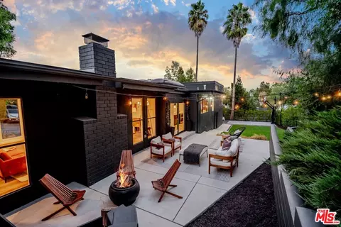 4907 San Feliciano Dr, Woodland Hills, CA 91364