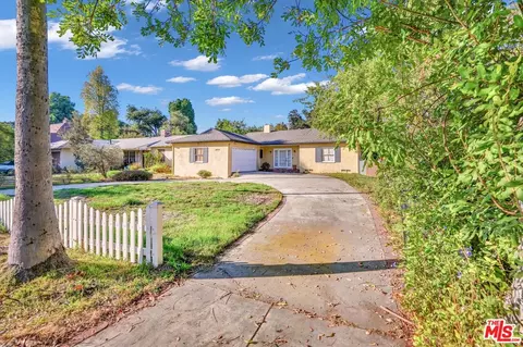 Exterior - 2501 Brigden Rd, Pasadena, CA 91104 photo 3 of 5