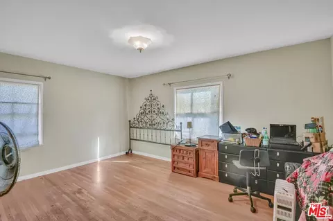 Bedroom - 2501 Brigden Rd, Pasadena, CA 91104 photo 1 of 2