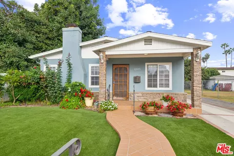 12025 Herbert St, Los Angeles, CA 90066