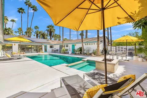 1441 S Manzanita Ave, Palm Springs, CA 92264