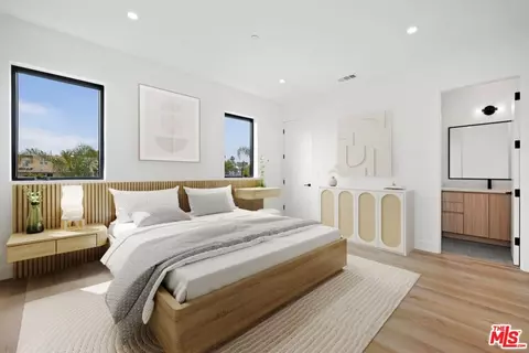 5545 Calhoun Ave, Sherman Oaks, CA 91401 photo 17
