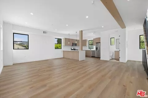5545 Calhoun Ave, Sherman Oaks, CA 91401 photo 22