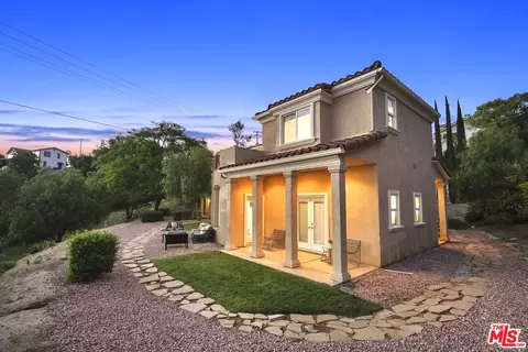 Exterior - 969 Crown Hill Dr, Simi Valley, CA 93063 photo 19 of 25