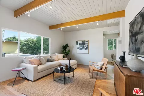 2325 Kansas Ave #7, Santa Monica, CA 90404