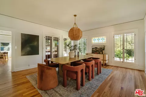 Dining - 967 Palm Ter, Pasadena, CA 91104 photo 1 of 4