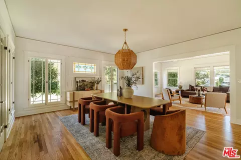 Dining - 967 Palm Ter, Pasadena, CA 91104 photo 3 of 4