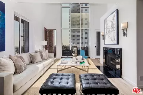 10550 Wilshire Blvd #705, Los Angeles, CA 90024