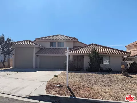 14493 Hurricane Ln, Helendale, CA 92342