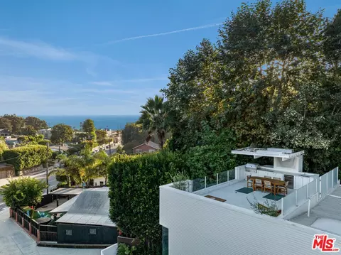 309 E Rustic Rd, Santa Monica, CA 90402 photo 26