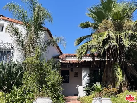 711 San Vicente Blvd, Santa Monica, CA 90402