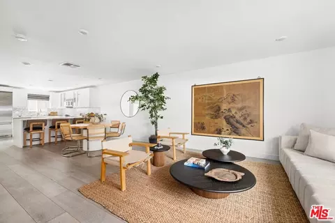 1422 California Ave #5, Santa Monica, CA 90403