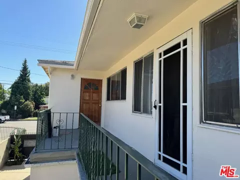 13357 Victory Blvd, Van Nuys, CA 91401 photo 5