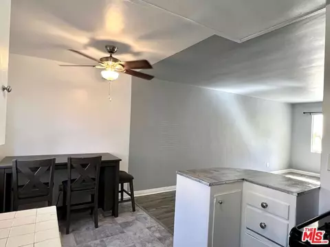 13357 Victory Blvd, Van Nuys, CA 91401 photo 31