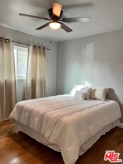 13357 Victory Blvd, Van Nuys, CA 91401 photo 12