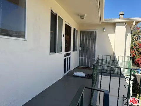 13357 Victory Blvd, Van Nuys, CA 91401 photo 10