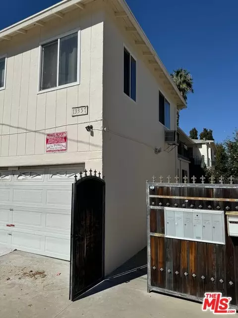 13357 Victory Blvd, Van Nuys, CA 91401 photo 6