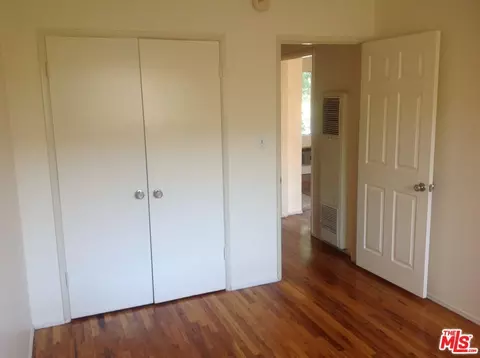 13357 Victory Blvd, Van Nuys, CA 91401 photo 43