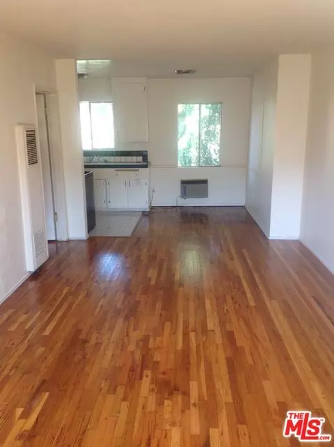 13357 Victory Blvd, Van Nuys, CA 91401 photo 40