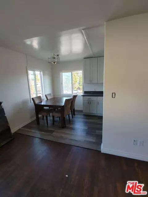 13357 Victory Blvd, Van Nuys, CA 91401 photo 33