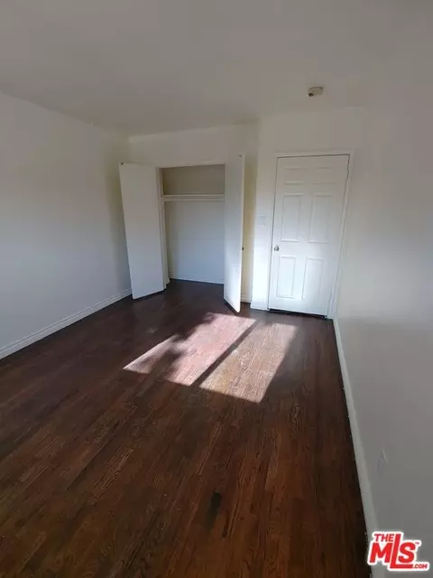 13357 Victory Blvd, Van Nuys, CA 91401 photo 38