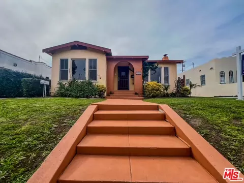 3733 California Ave, Long Beach, CA 90807