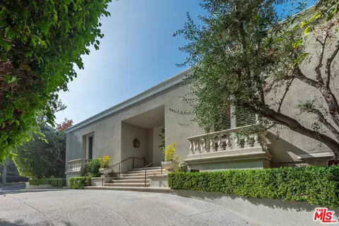 647 Warner Ave, Los Angeles, CA 90024