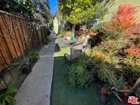 19406 Gilmore St, Reseda, CA 91335 photo 6