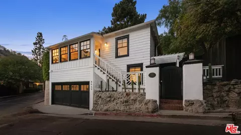 8069 Woodland Ln, Los Angeles, CA 90046