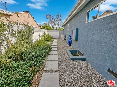 8121 Lubec St, Downey, CA 90240 photo 24