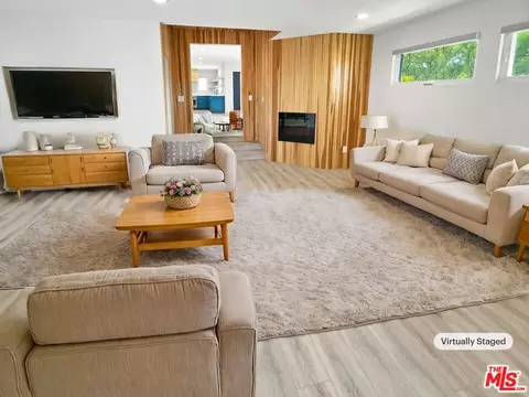 8121 Lubec St, Downey, CA 90240 photo 2
