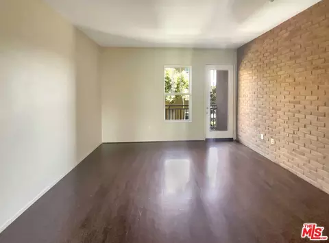 Living - 357 Town Ct, Fullerton, CA 92832 photo 3 of 5