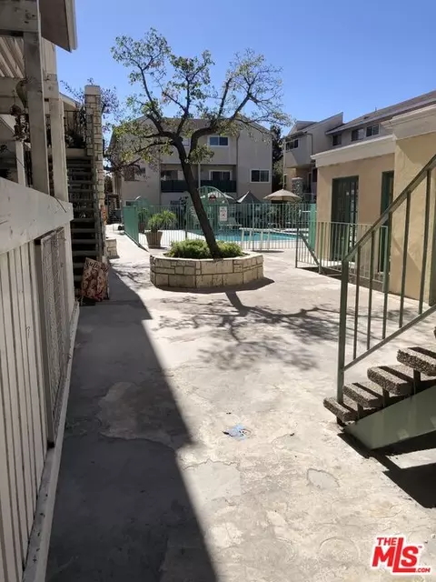 121 Sinclair Ave #108, Glendale, CA 91206 photo 7