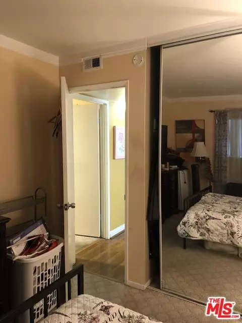 121 Sinclair Ave #108, Glendale, CA 91206 photo 21