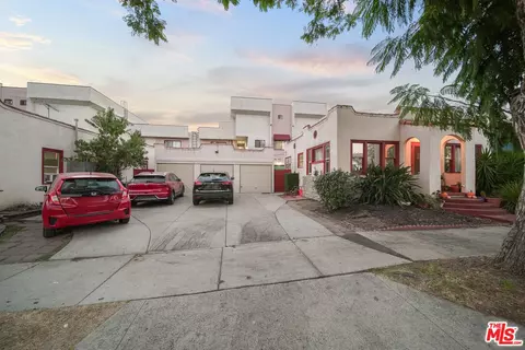Exterior - 533 E Windsor Rd, Glendale, CA 91205 photo 15 of 15