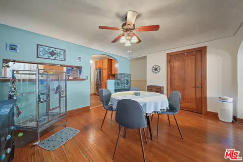 Dining - 533 E Windsor Rd, Glendale, CA 91205 photo 1 of 3