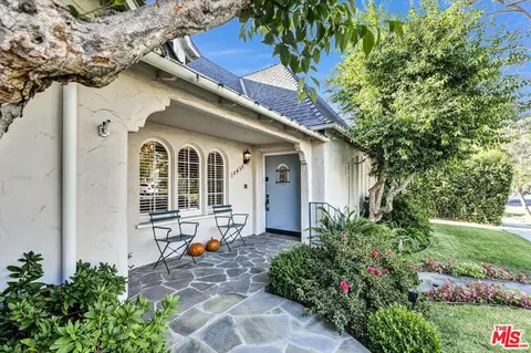 10450 Holman Ave, Los Angeles, CA 90024