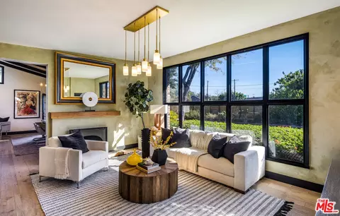12303 Blix St, Valley Village, CA 91607