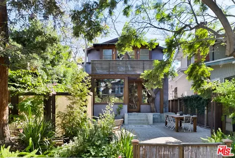 118 Wavecrest Ave, Venice, CA 90291