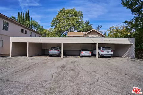 Exterior - 485 E Washington Blvd, Pasadena, CA 91104 photo 11 of 12