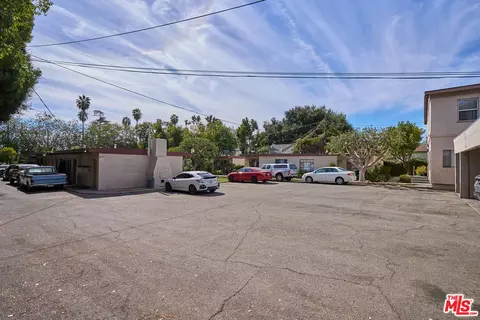 Exterior - 485 E Washington Blvd, Pasadena, CA 91104 photo 9 of 12