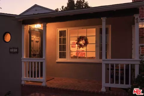 517 Castano Ave, Pasadena, CA 91107 photo 52
