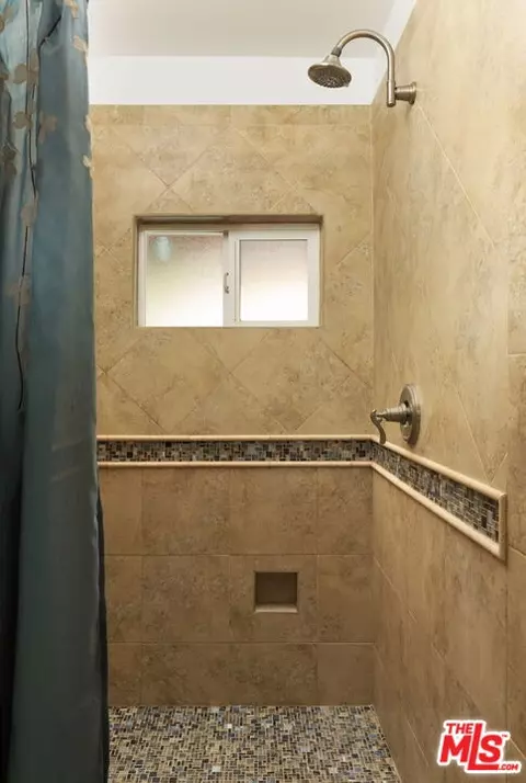517 Castano Ave, Pasadena, CA 91107 photo 30
