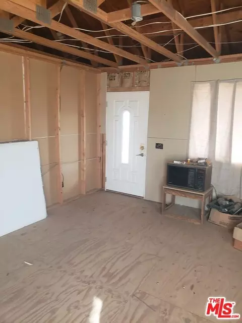 14196 Fairlane Rd, Lucerne Valley, CA 92356 photo 25
